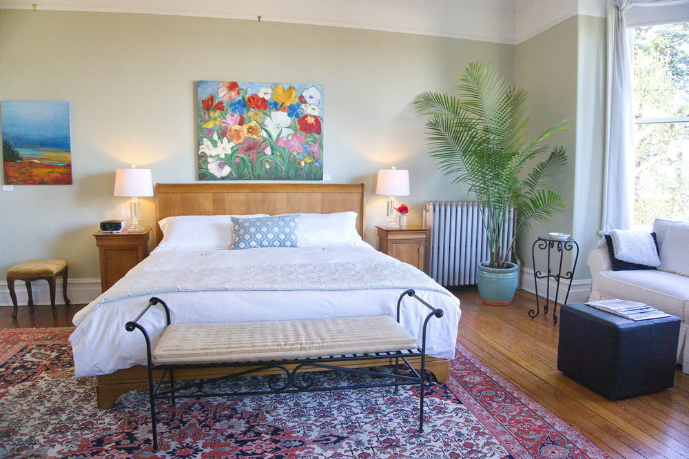 Fairholme Manor Inn วิกตอเรีย ภายนอก รูปภาพ